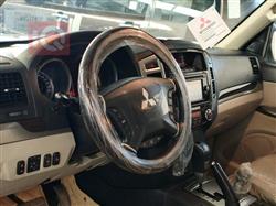 ميتسوبيشي باجيرو